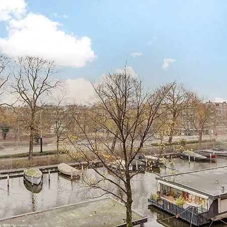 Apartment Canal View *